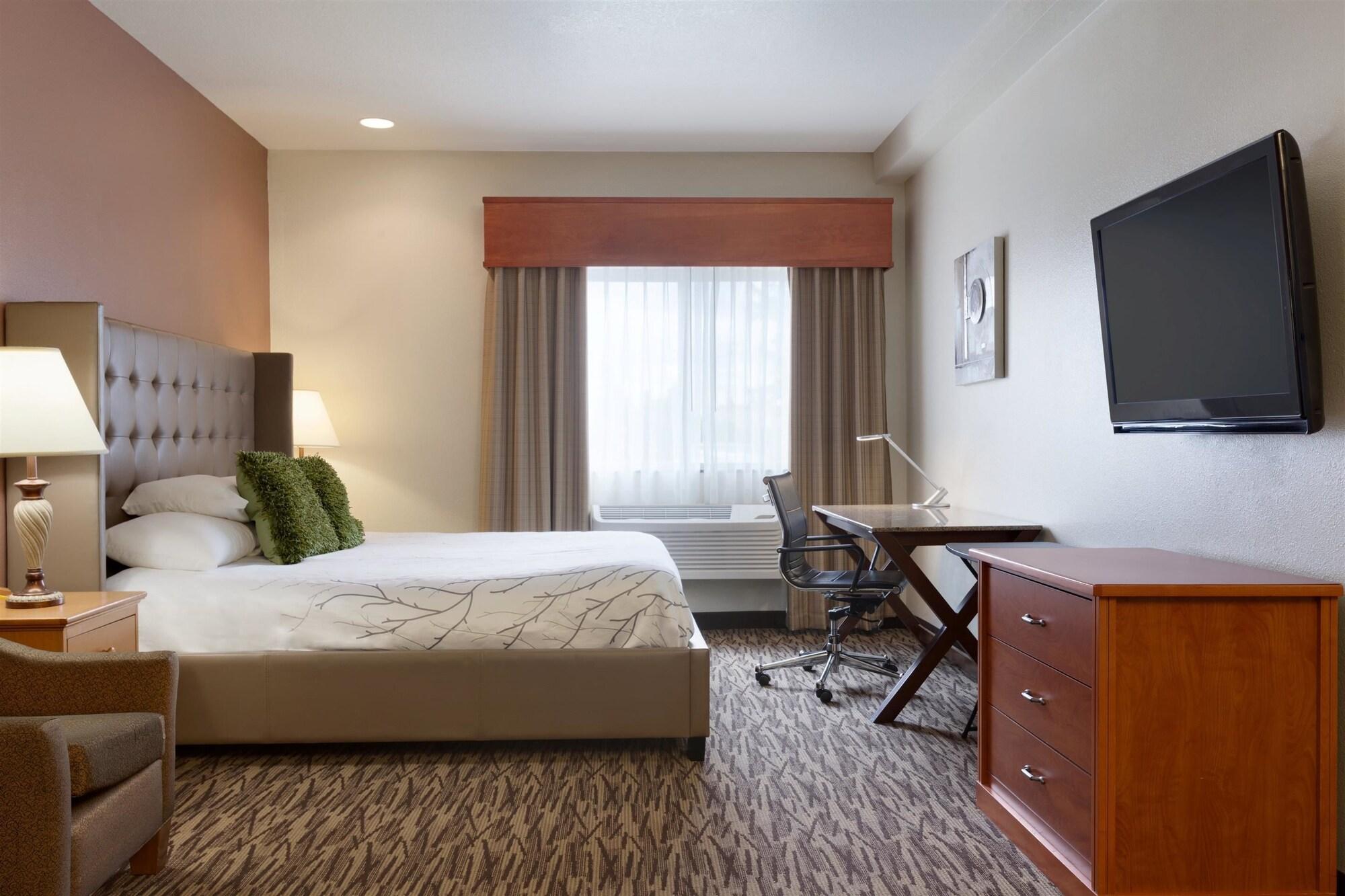 Best Western Plus Peppertree Airport Inn Эруэй-Хайтс Экстерьер фото