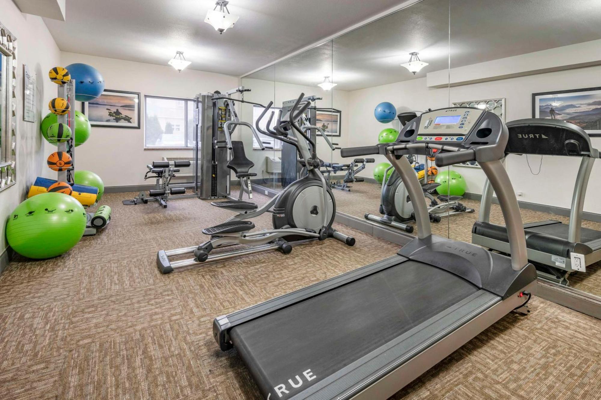 Best Western Plus Peppertree Airport Inn Эруэй-Хайтс Экстерьер фото